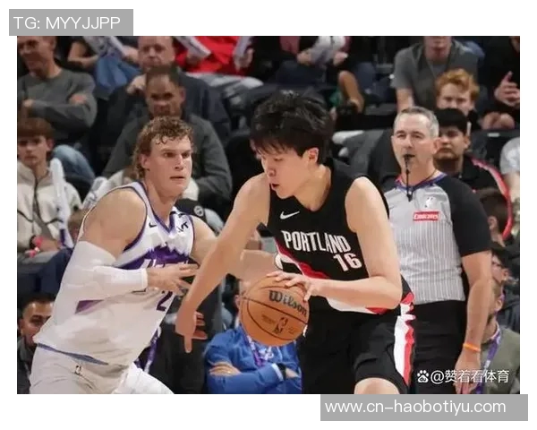 杨瀚森与阿夫迪亚场边亲密互动引发球迷热议