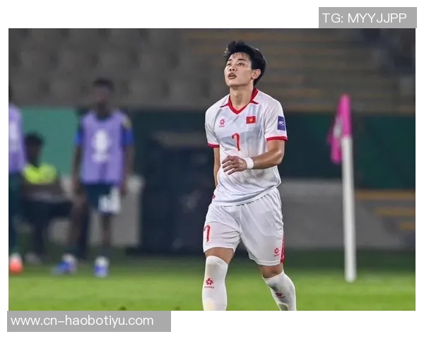 阮庭北展现越南U23实力气场如王者引领球队冲刺荣誉之路